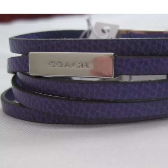 Purple COACH leather bracelet - Picture 2 of 4