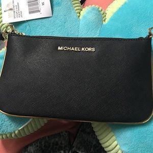 MK cross body