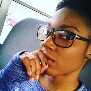 Meet your Posher, Tiesha