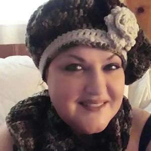 Meet your Posher, Polly