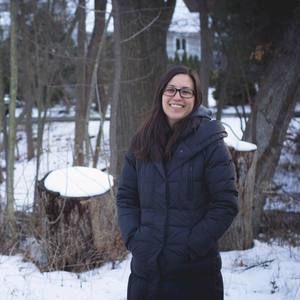 Meet your Posher, Aki