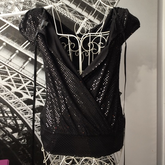 Sequence Top - image 2