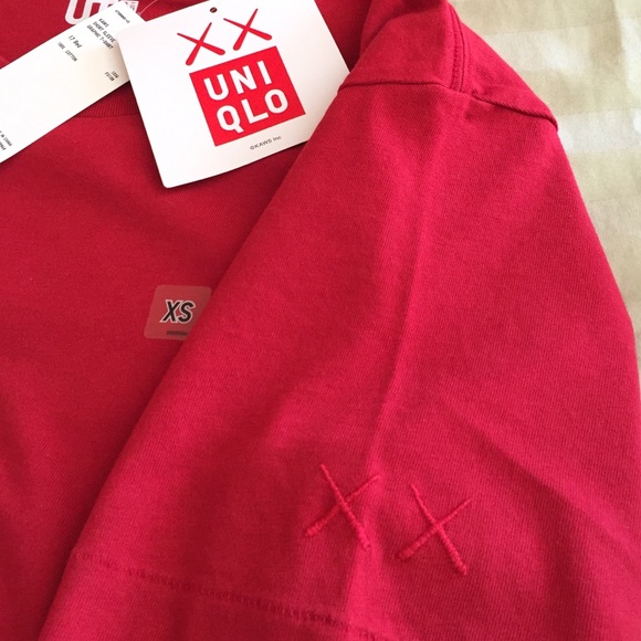 Uniqlo KAWS Collaboration Graphic Tee - Picture 2 of 2
