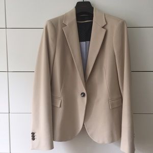 Zara Blazer, size M, beige, in perfect condition