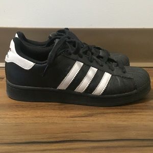 Black Adidas Superstars