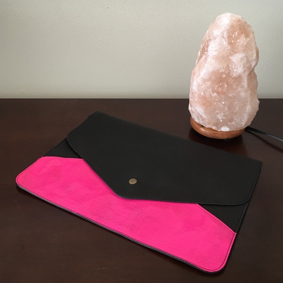 Faux leather color block envelope clutch - Picture 1 of 4