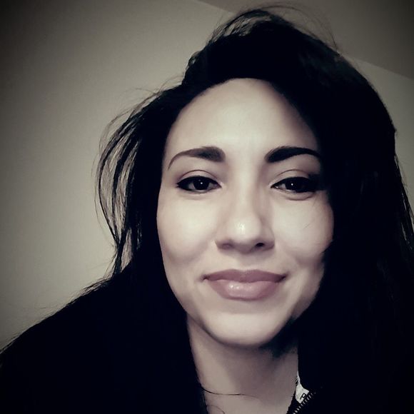 Meet your Posher, Kimberlee