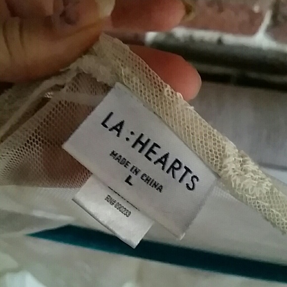 Pacsun NWOT perfect summer shirt - Picture 2 of 2