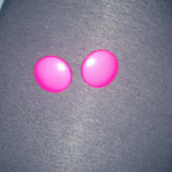 Clip On Earrings - Picture 2 of 2