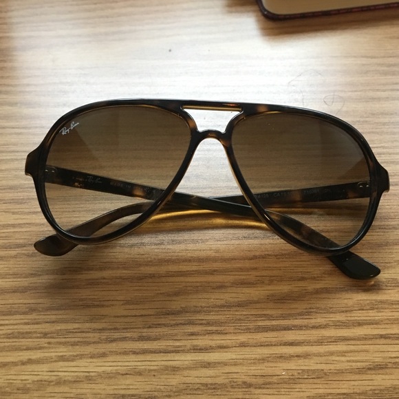Raybans Cats 5000