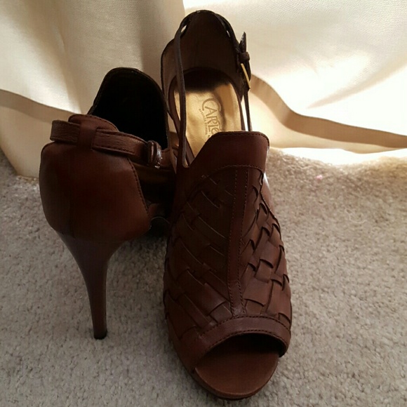 Carlos Santana Peep-toe Heels