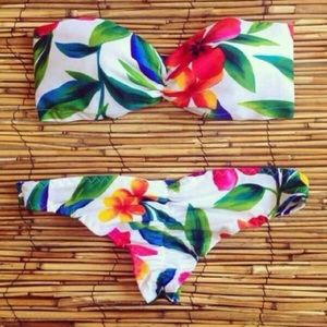Flora bikini