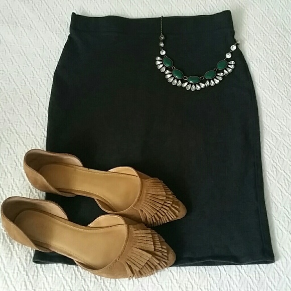 Old Navy stretch pencil skirt