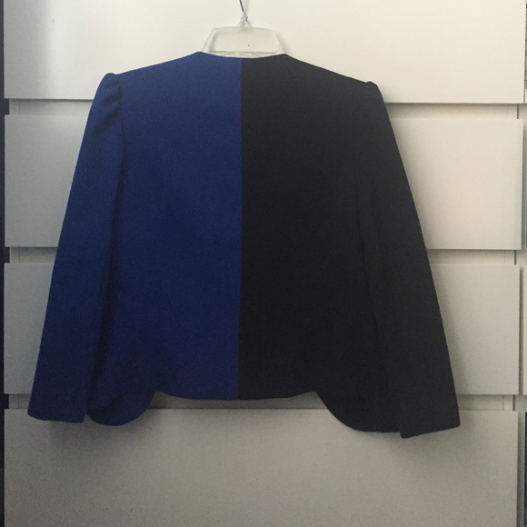 Black & blue color-block blazer with pockets - Picture 3 of 4