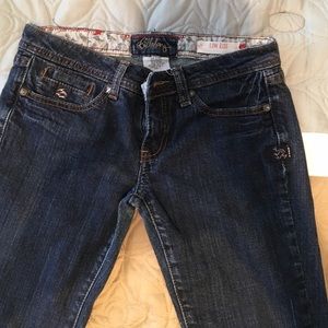 Low rise jeans
