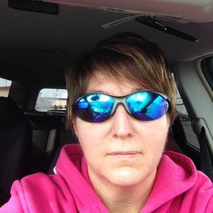 Meet your Posher, Michele