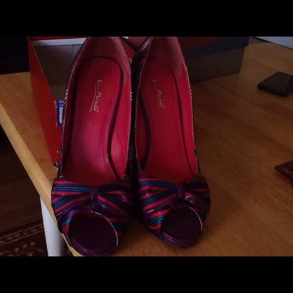Ladies Shoes