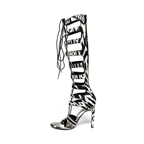 Steve Madden "France" Lace Up (7)