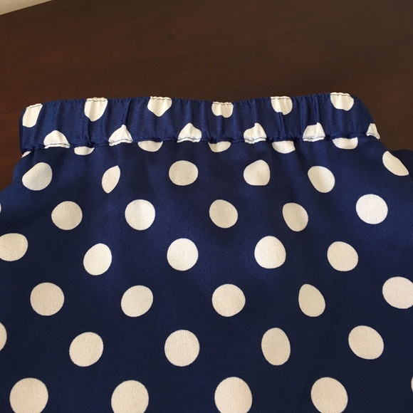 Polka dot satin pencil skirt from Ann Taylor - Picture 3 of 4