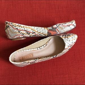 👣SCHUTZ  fashionable flats👣