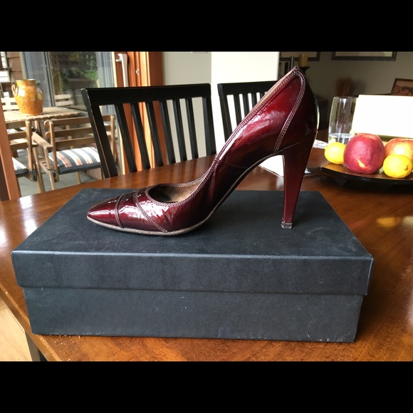Pura Lopez pumps in dark burgundy.