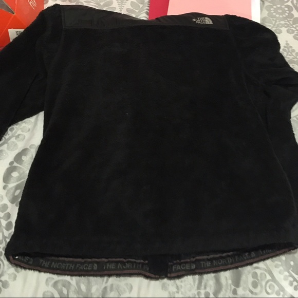 north face jacket - Picture 4 of 4