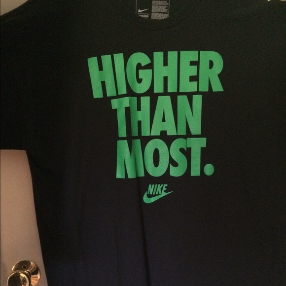 Men's Nike Shirt