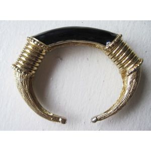 Vintage black enamel and gold tone bracelet