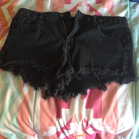 Black Rue 21 Short Shorts - Picture 1 of 3