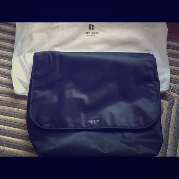 Kate Spade Messenger/Diaper bag with changing pad