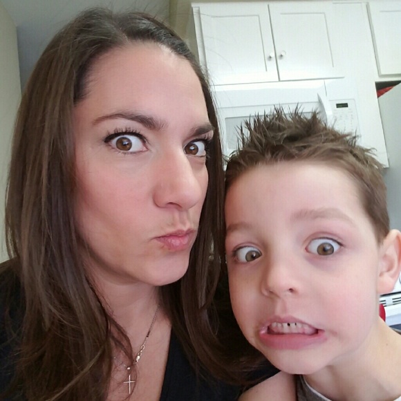 Meet your Posher, Erica - Picture 1 of 1