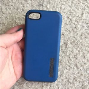 iPhone 5C rubber hard-back blue and black case