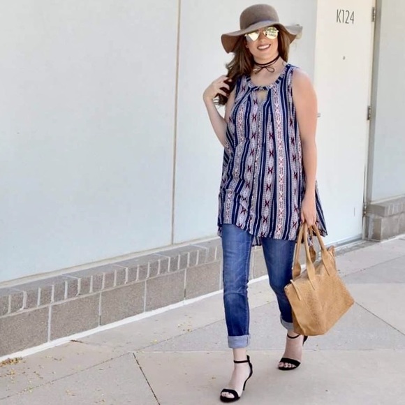 ✅ You need this ❤️️ Limited Quantities - Picture 2 of 3