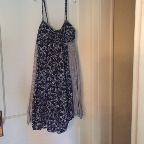 A sweet nice midi dress