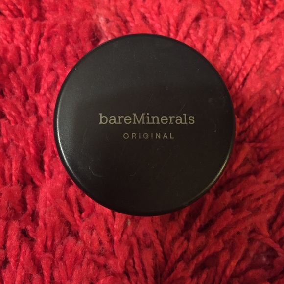 bareMinerals "fairly light" Powder Foundation
