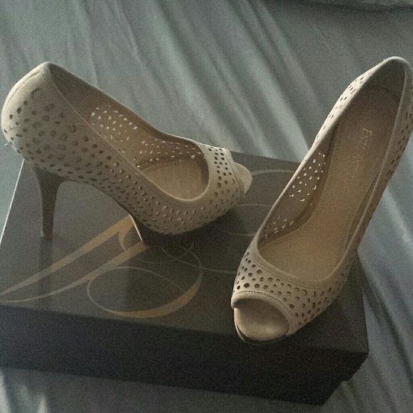 Cute heels for any occasion - Picture 3 of 3