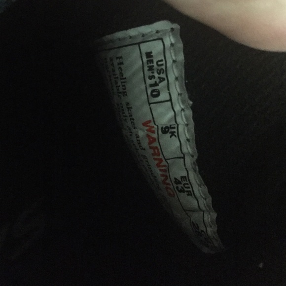 Healy's Black - Picture 4 of 4