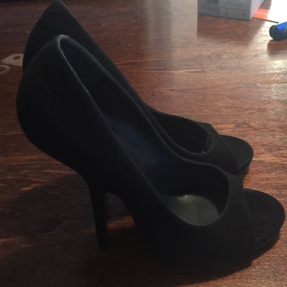 SOLD SOLD Giuseppe Zanotti suede heels.Black 38.5 - Picture 1 of 4