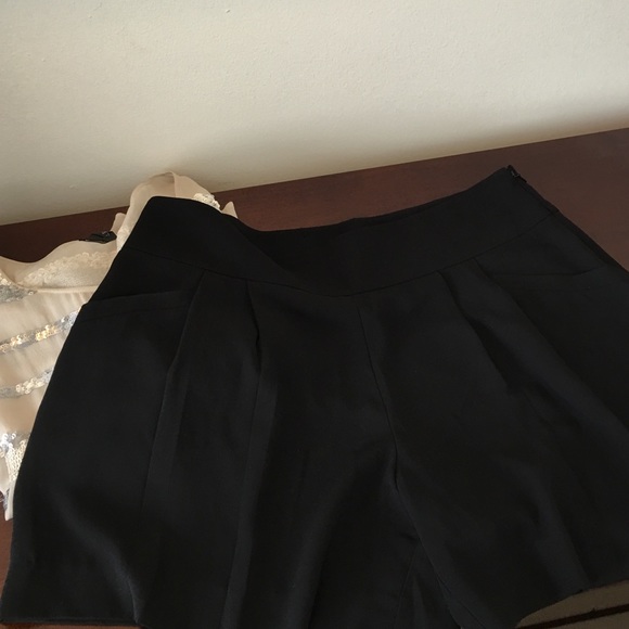 Dressy pleated shorts from Ann Taylor LOFT - Picture 1 of 4