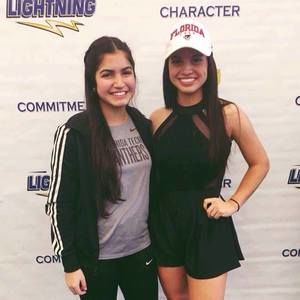 Meet your Posher, Stephanie