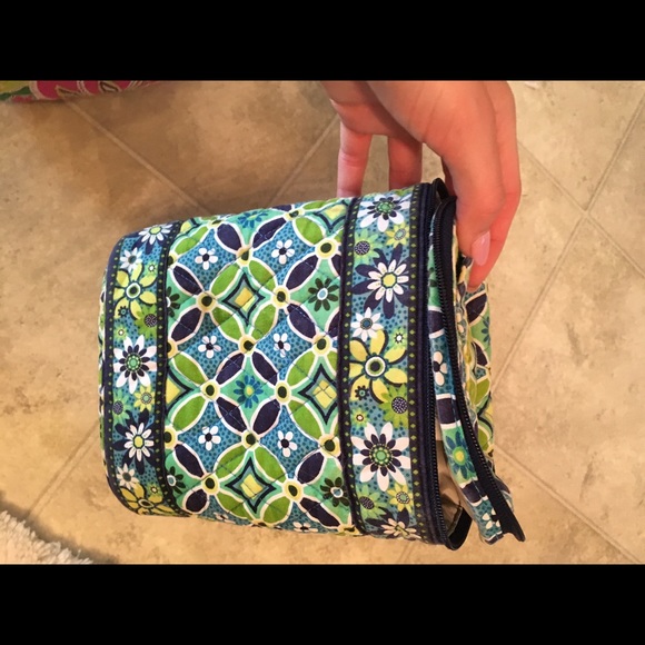 Vera Bradley makeup bag