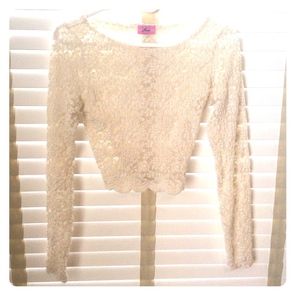 Lace crop top