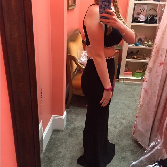 BLACK PROM DRESS ✨ - Picture 2 of 2