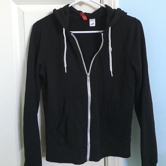 H&M Black hoodie (American Apparel style)