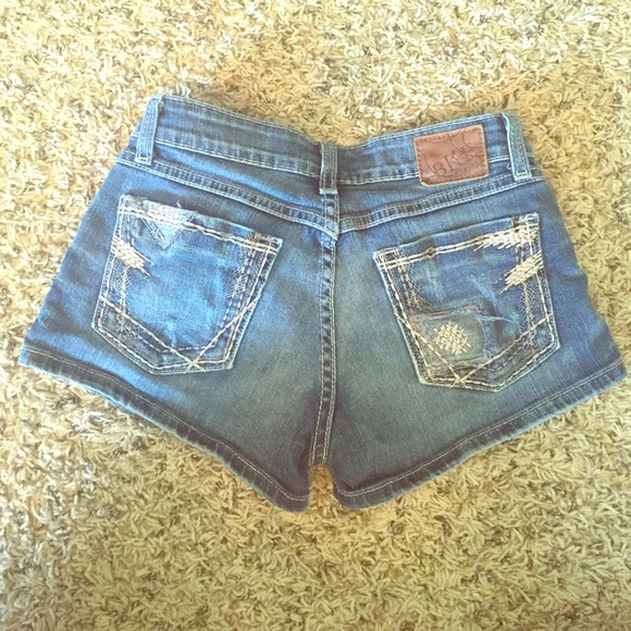 BKE size 26 Stella Shorts