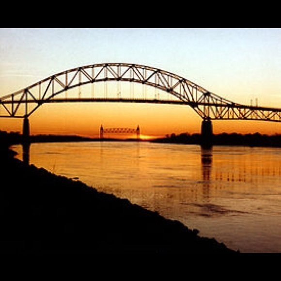 Meet your Posher, Karen - Picture 2 of 3