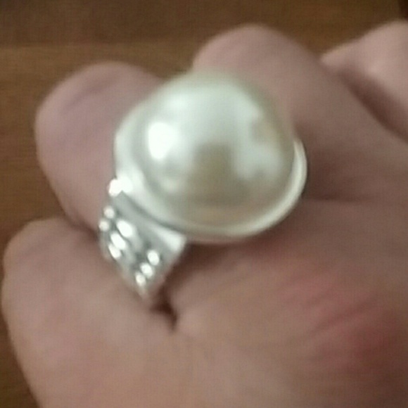 Pearl stretch ring
