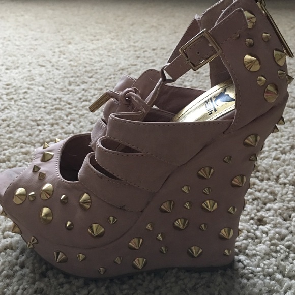 Studded Sandals - Picture 3 of 4