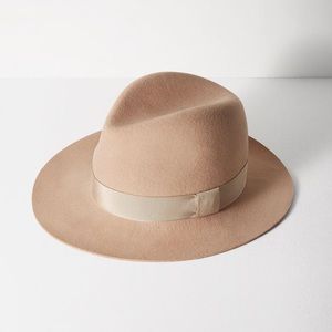 NWT. Rag & Bone floppy brim fedora. New with tags.