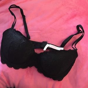 ⚡️⚡️⚡️FLASH SALE💄Pink push up bra💄